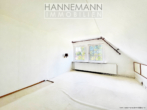 Elternschlafzimmer - Einfamilienhaus mit großem Gestaltungspotenzial – Verwirklichen Sie Ihre Wohnideen!