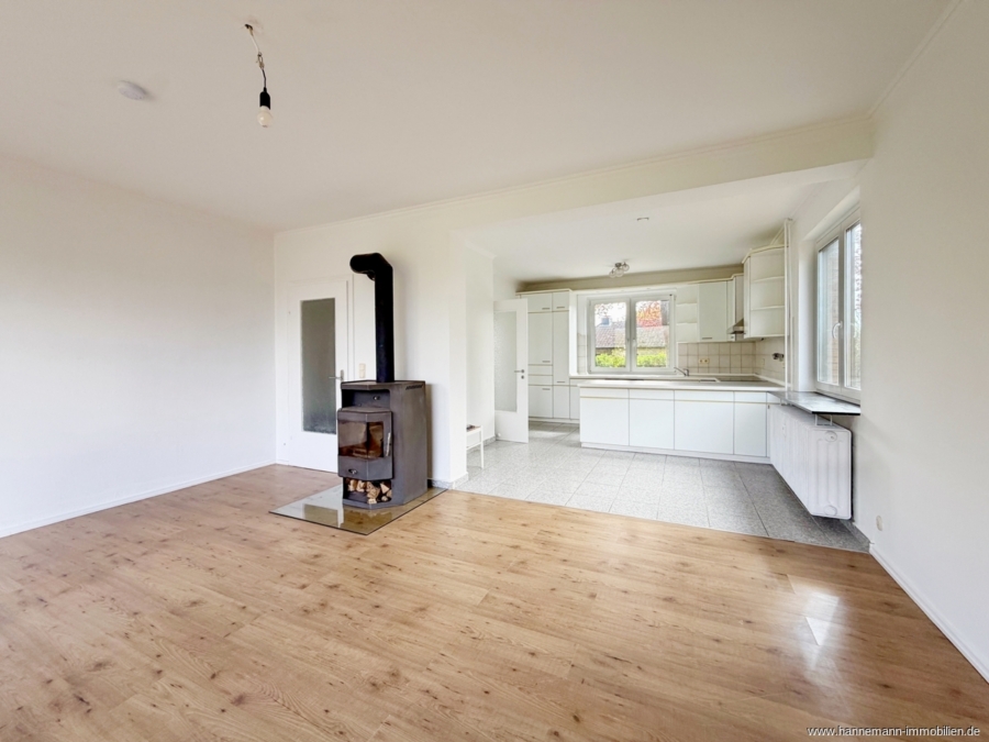 Wohnzimmer mit Kamin