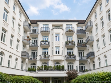 Attraktive Altbauwohnung in Winterhude!, 22299 Hamburg, Etagenwohnung